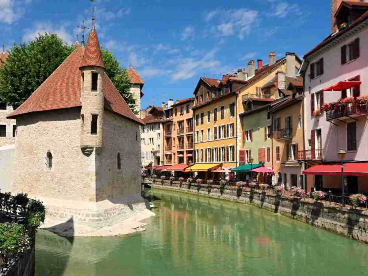 maisons sur l'eau